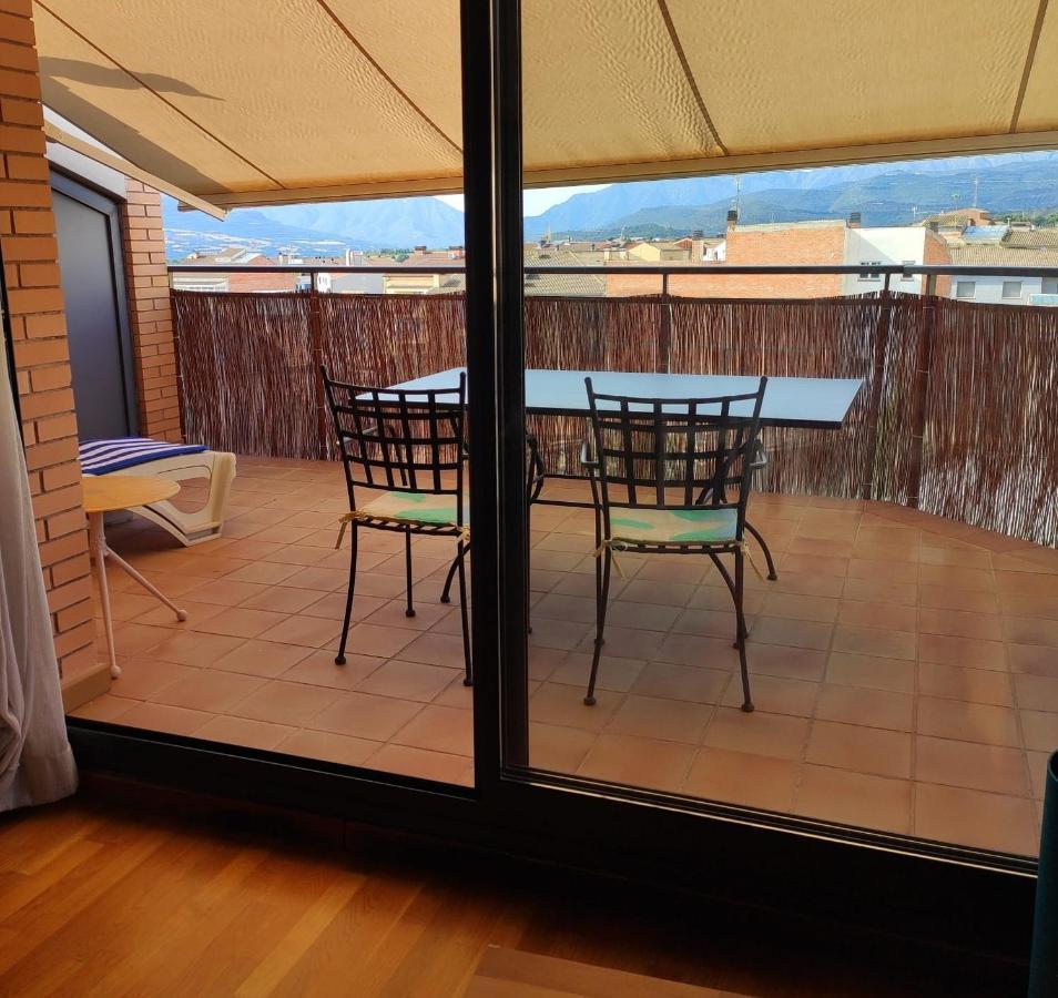 Acogedor Atico Duplex En Tremp Apartment Exterior photo